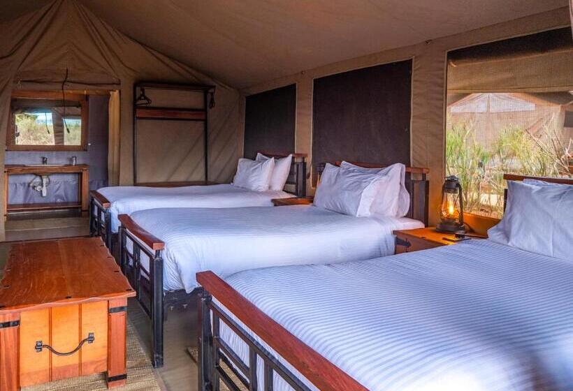 اتاق استاندارد با چشم‌انداز کوهستان, Tulia Amboseli Safari Camp