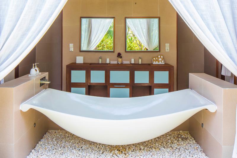 سوییت, Fusion Resort Cam Ranh  All Spa Inclusive