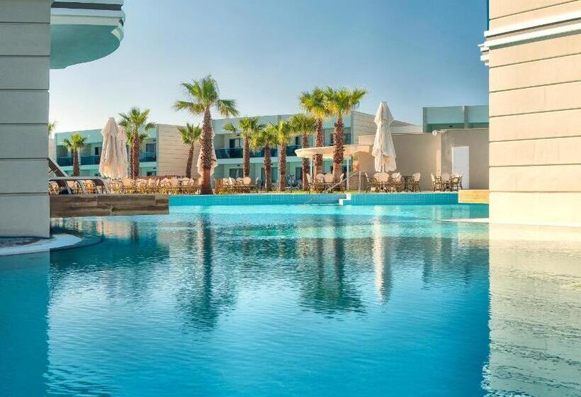 Номер Стандарт Вид на Бассейн, Aquasis De Luxe Resort & Spa  Ultra All Inclusive