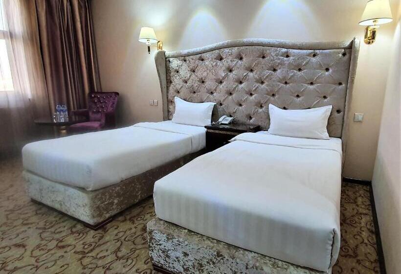 Quarto Comfort Individual, Emirhan