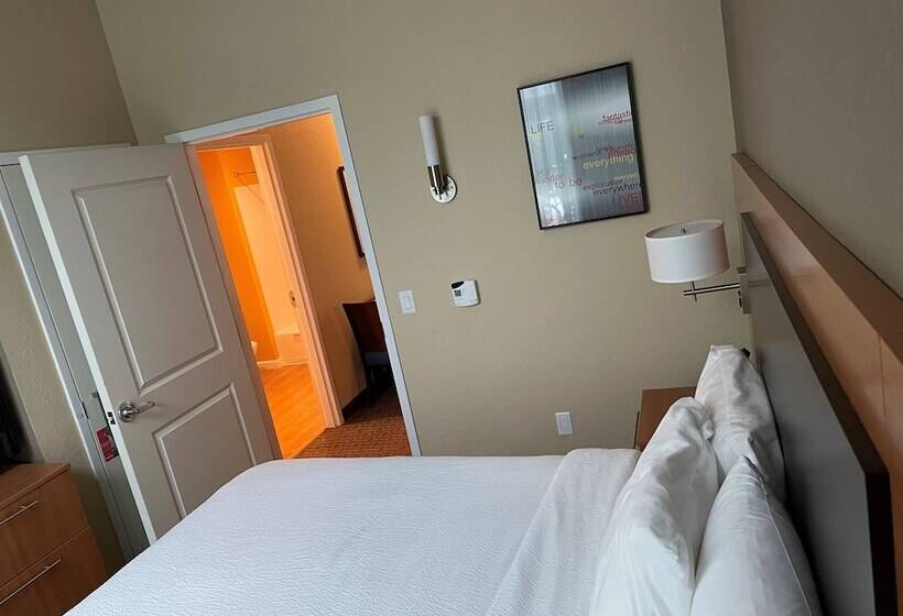 Люкс 2 Спальни, Towneplace Suites Orlando At Flamingo Crossings® Town Center/western Entrance