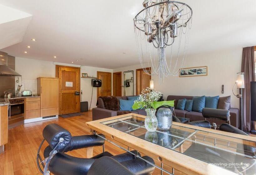 デラックススイート, Suitenhotel Zurbriggen