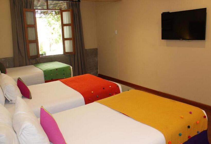 수피리어 트리플 룸, Union Hotel Cusco