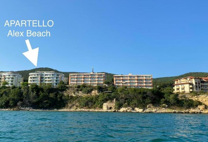 Студия Стандарт Вид на Море, Alex Beach Apartello·com   Amazing Apartments With Sea View!