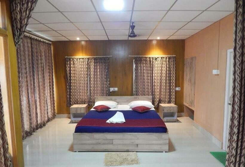 Номер Deluxe, The Andaman Sunset View Resort