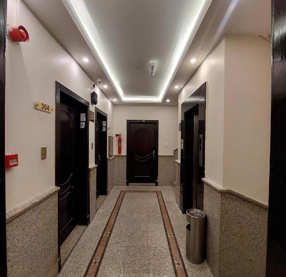 Номер Deluxe, Roz Al Jawhara