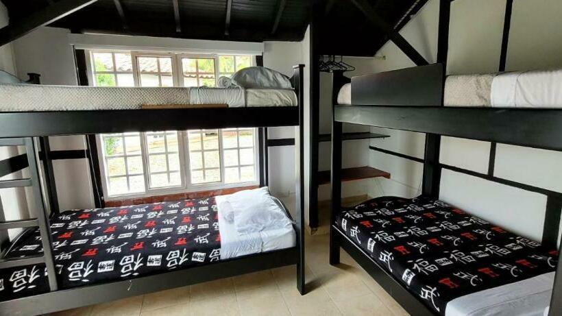 4인용 스탠다드 룸, Chalet La Promesa