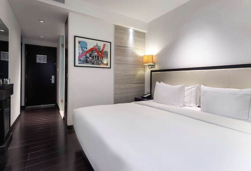 Chambre Standard Lit Double, Doubletree By Hilton Guadalajara Centro Historico