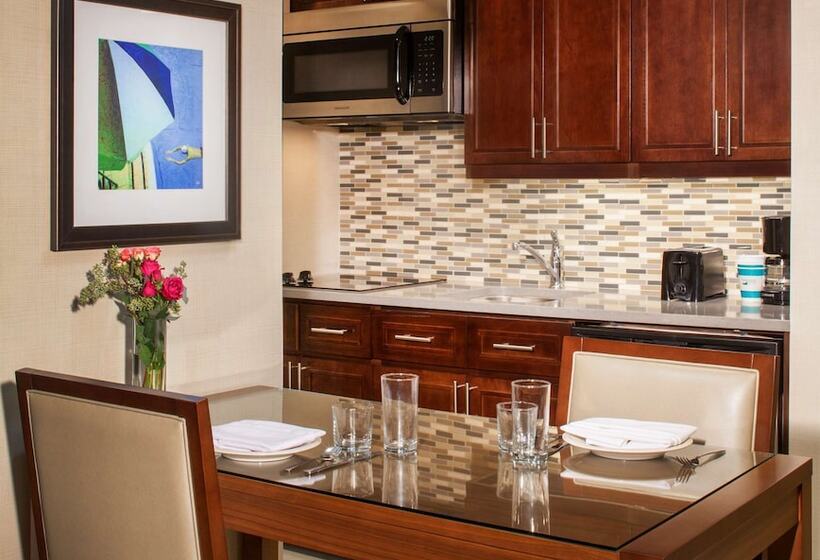 Люкс Адаптированный для Инвалидов, Homewood Suites By Hilton Miami Dolphin Mall