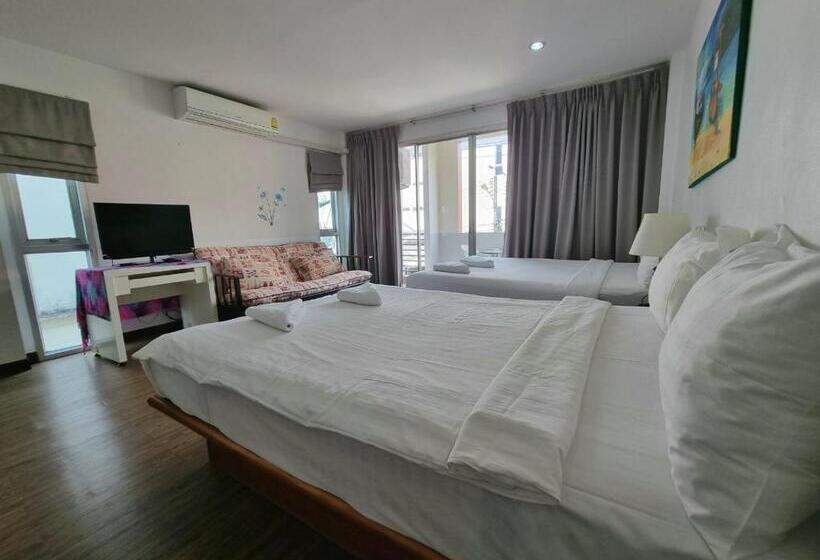 Habitación Familiar Deluxe, Jinta Andaman