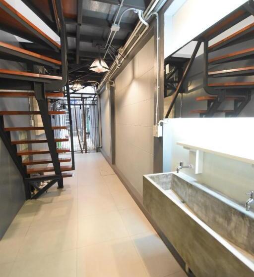 Cama em Quarto Compartilhado com Banheiro Compartilhado, Silom Forest Exclusive Residence
