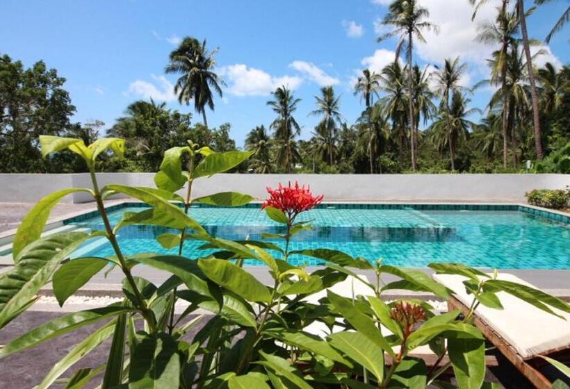 プールビュースタンダードステューディオ, Tropical Sea View Residence