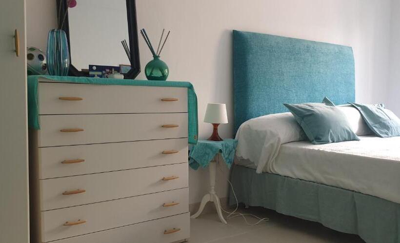 آپارتمان 1 خوابه با چشم‌انداز دریا, Villa Elvira Hollywood Apartment
