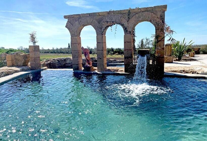 Номер Стандарт Вид на Бассейн, Resort Fonte Vulci