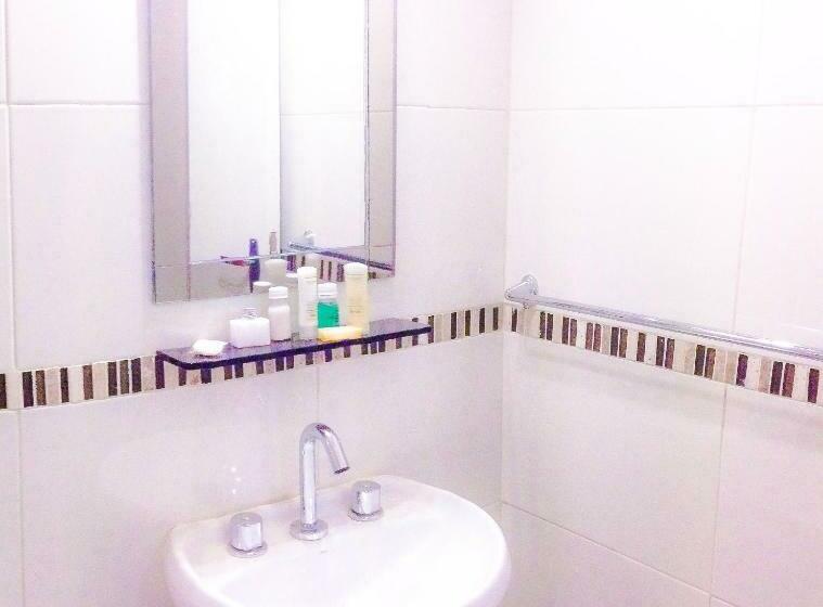 اتاق خانوادگی, Canarias Bed & Breakfast