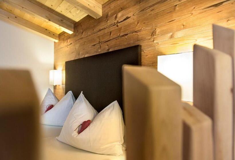 Классический Номер, Chalet Dolomites
