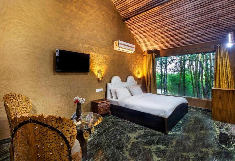 패밀리 룸 가든 전망, Lohagarh Corbett Resort