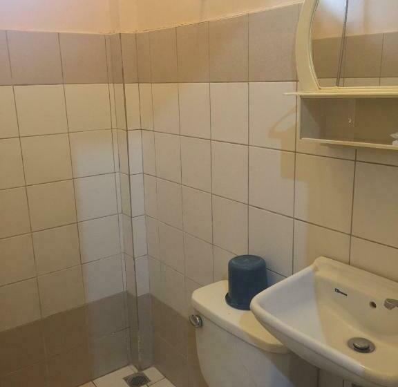 Quarto Estandar, Pagdayon Traveler S Inn