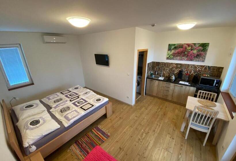 침실 1개 수피리어 아파트, Apartmány Přítluky