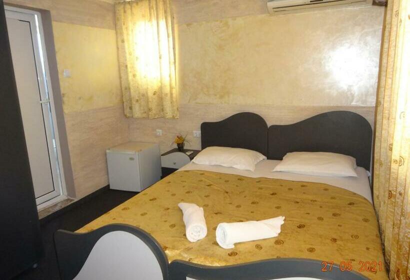Номер Стандарт с Балконом, Rooms Nesebar Eli