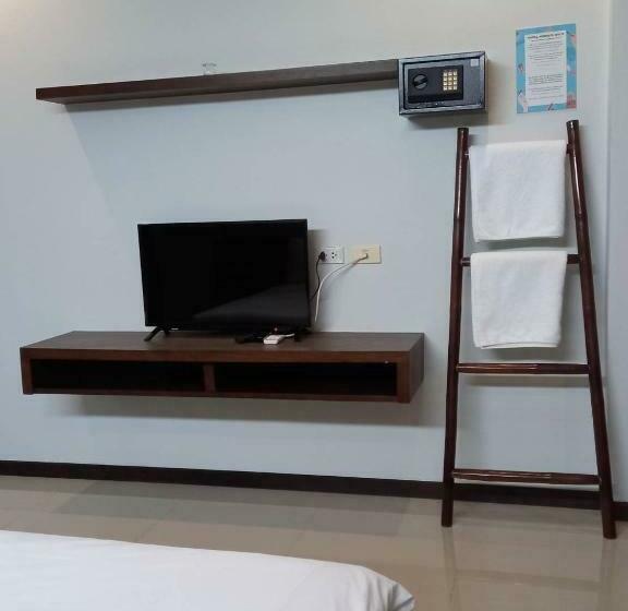 Номер Deluxe, Benjamas Place