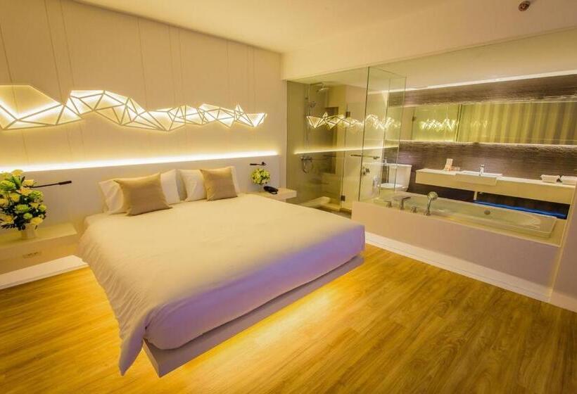 Люкс, Crystal Hotel Hat Yai