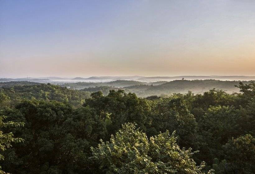 Люкс, The Fern Samali Resort
