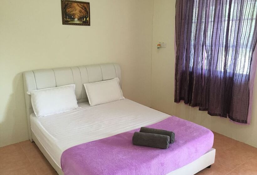 Standard Room, Tok Man Inn