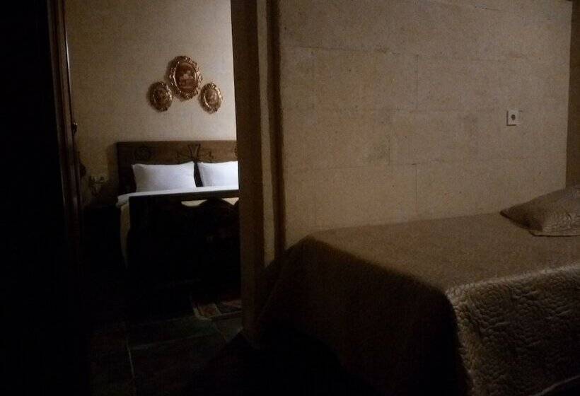 标准间, Best Cave