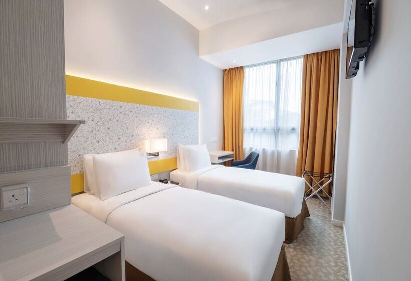 Номер Стандарт, Holiday Inn Express & Suites Johor Bahru By Ihg