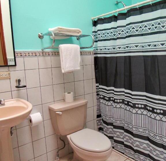 اتاق استاندارد, La Guaria Inn & Suites