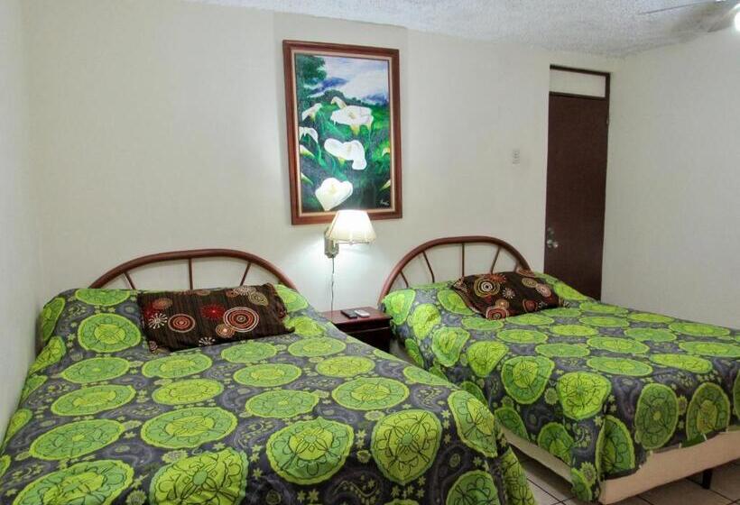 اتاق استاندارد سه نفره, La Guaria Inn & Suites