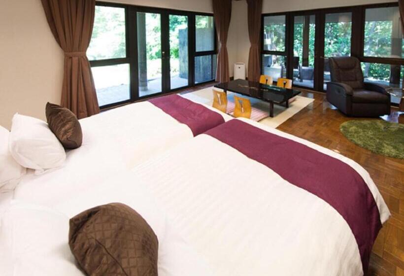 Четырехместный номер Премиум, Livemax Resort Jogasaki Kaigan