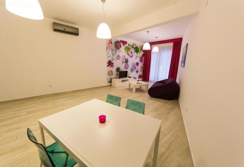 آپارتمان 1 خوابه با چشم‌انداز باغ, Apart Hotel Sea Fort