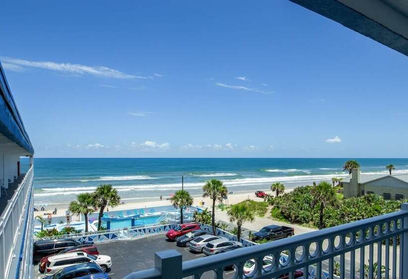 패밀리 스위트, Chateau Mar Beach Resort