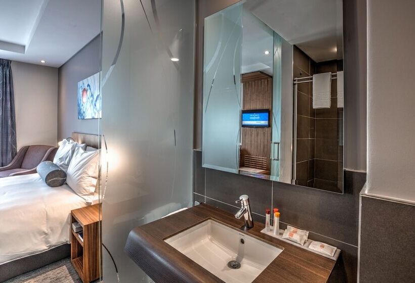 Номер Стандарт Адаптированный для Инвалидов, City Lodge Hotel Waterfall City