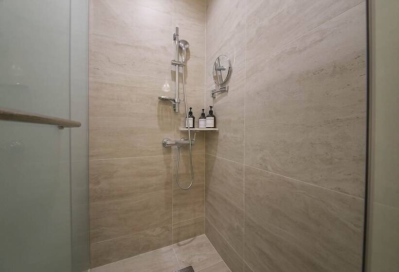 Номер Deluxe, H Avenue Sangmu