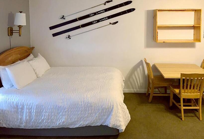 Номер Стандарт, Tyrolean Lodge