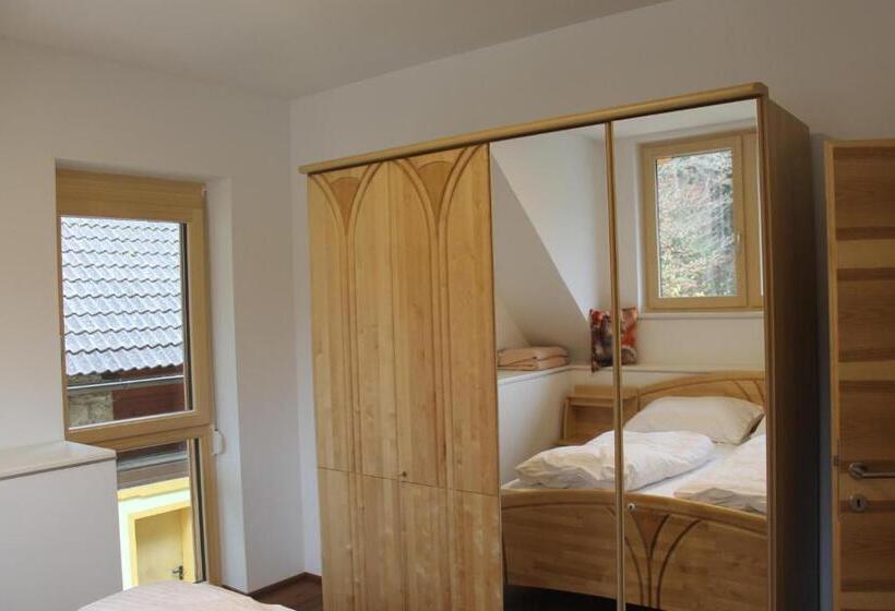 Апартаменты Comfort 3 Спальни, Waldhof