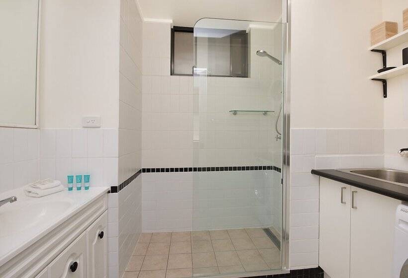 2침실 아파트 측면 바다 전망, Joanne Apartments