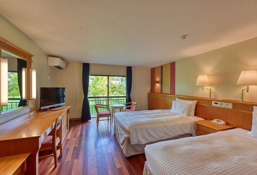Номер Стандарт, Fusaki Beach Resort Hotel & Villas