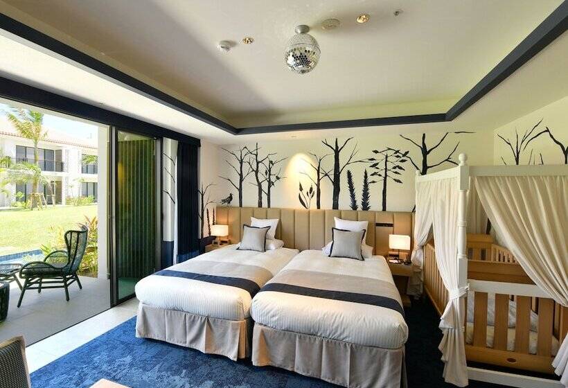 Семейный Номер, Fusaki Beach Resort Hotel & Villas