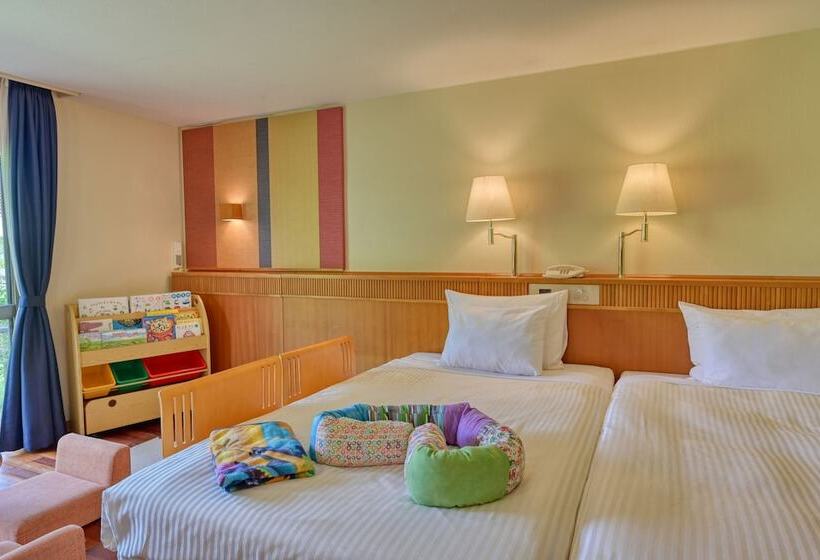 家庭间, Fusaki Beach Resort Hotel & Villas