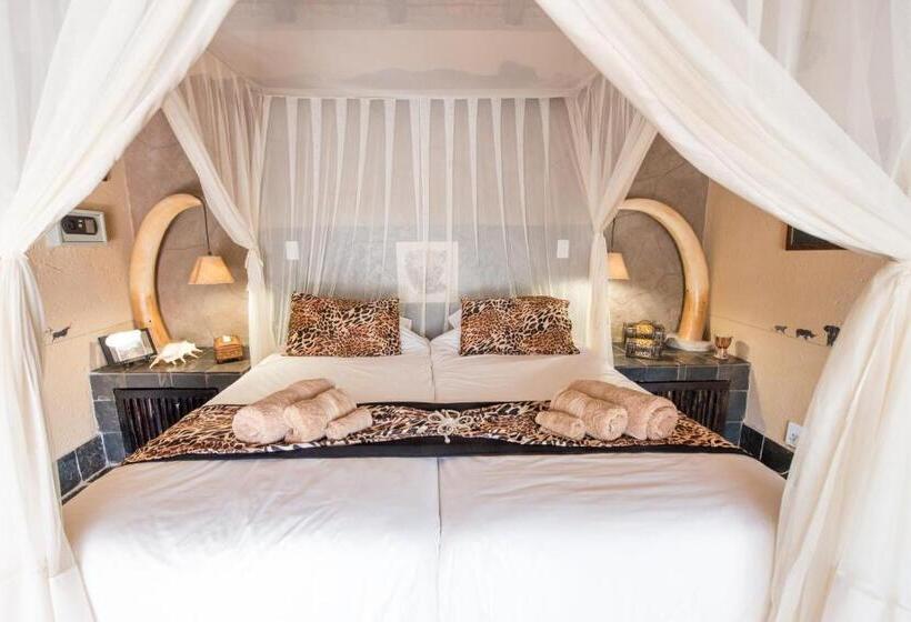 اتاق لوکس با تخت بزرگ, African Rock Lodge