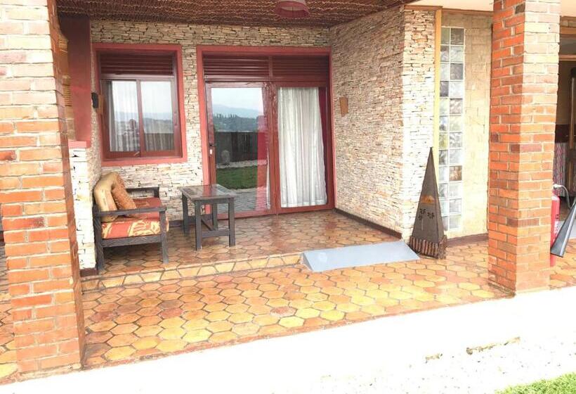 اتاق استاندارد, Inside Afrika Boutique