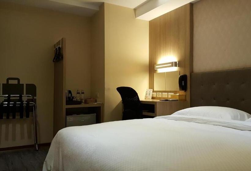 اتاق استاندارد, The Riverside Hotel International