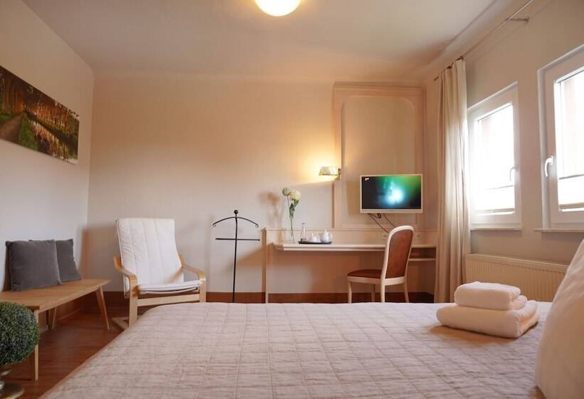 Номер Комфорт, Hauser Der Villa Italia