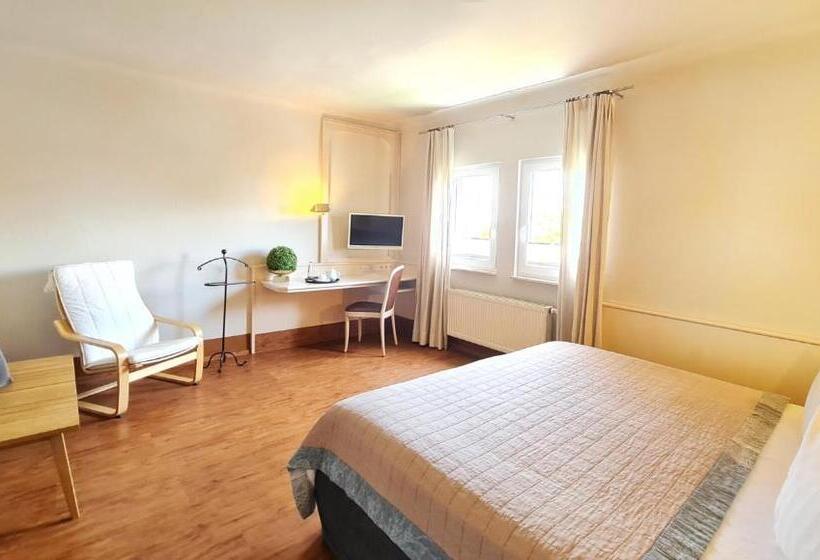 Номер Комфорт, Hauser Der Villa Italia