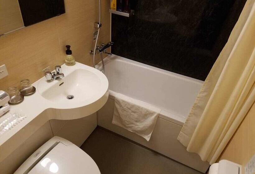 스탠다드 룸, Candeo Hotels Matsuyama Okaido