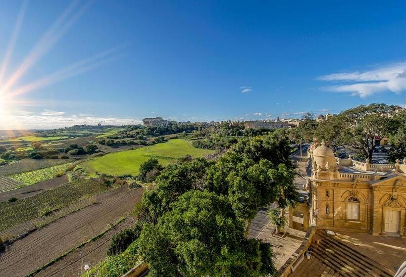 اتاق استاندارد با بالکن, Point De Vue Guesthouse